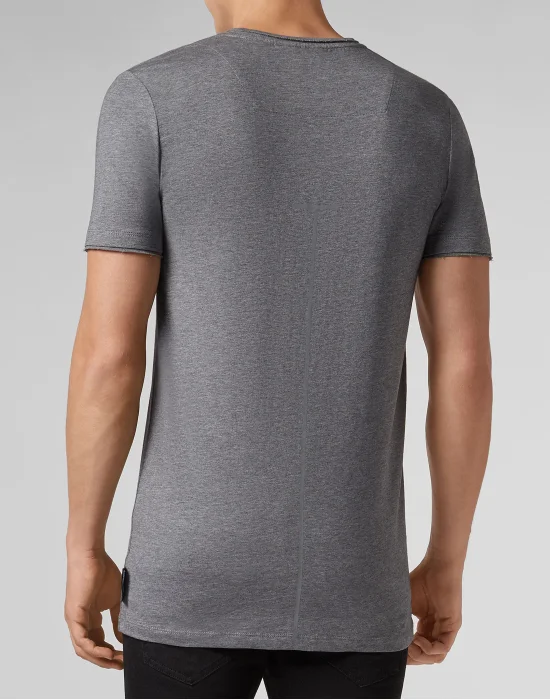 T-shirt V-Neck SS Statement