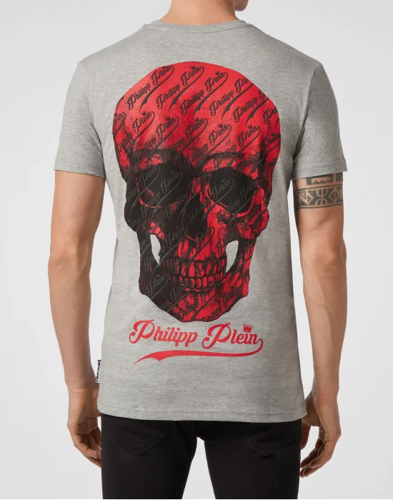 T-shirt V-Neck SS Allover skull