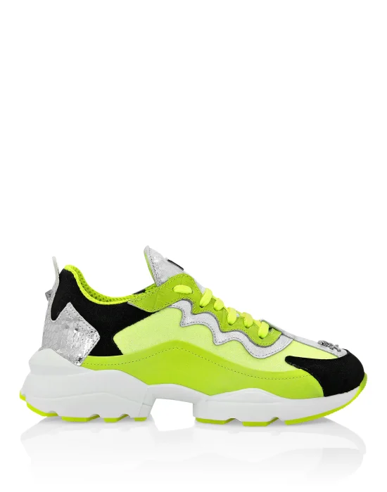 Lo-Top Sneakers Skull