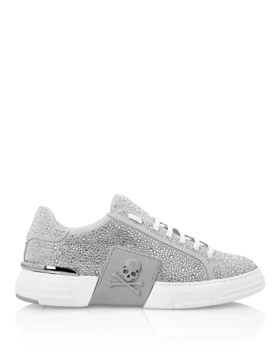 LO-TOP SNEAKERS PHANTOM KICK$ SUEDE WITH STRASS SKULL