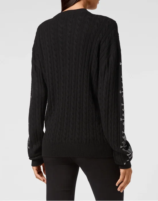 Cash Five Pullover Round Neck LS Cable Crystal Skull