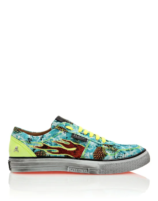 Lo-Top Sneakers Flame
