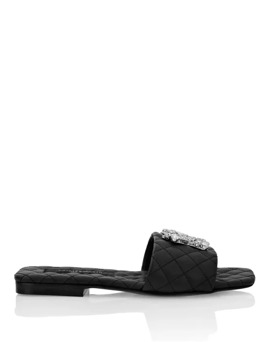 Matelasse Sandals Flat Brooches