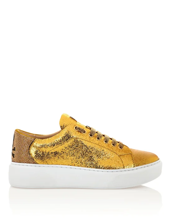 Leather Lo-Top Sneakers Skull