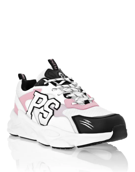 Lo-Top Sneakers
