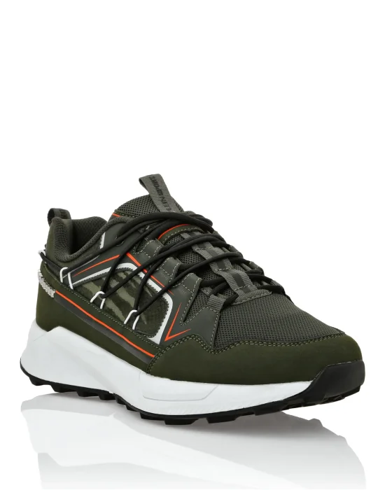Lo-Top Sneakers